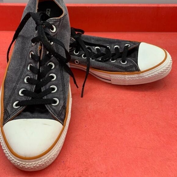 Converse Tennis Shoes  - Picture 1 of 4
